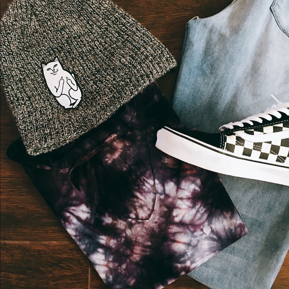 RIP N DIP| beenie ✨